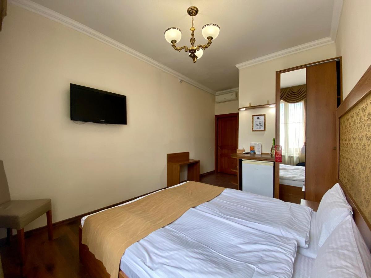 Boomerang Business Hotel 敖德萨 外观 照片