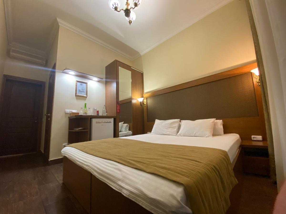 Boomerang Business Hotel 敖德萨 外观 照片