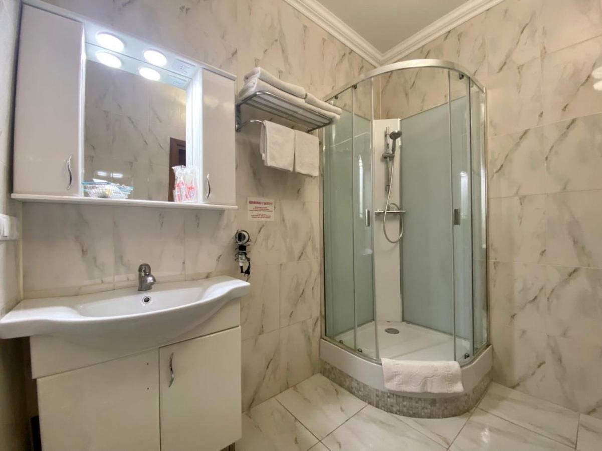 Boomerang Business Hotel 敖德萨 外观 照片